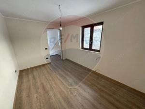 Casa  si  teren zona Balaurul - imagine 13