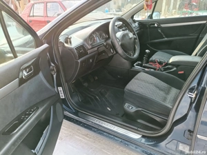 Peugeot 407 2.0 HDI 140 CP - imagine 6