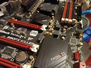 Placa de Baza AM3 ASROCK 