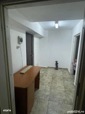 Spatiu birou de inchiriat, situat in Targu-Jiu, zona centrala - imagine 4