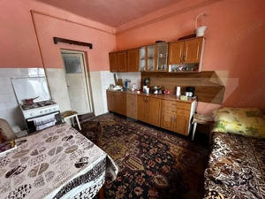 Casa cu 2 apartamente, 6 camere, teren 800 mp-ideal pensiune, centru Ocna Mures - imagine 6