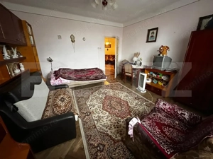 Casa cu 2 apartamente, 6 camere, teren 800 mp-ideal pensiune, centru Ocna Mures - imagine 9