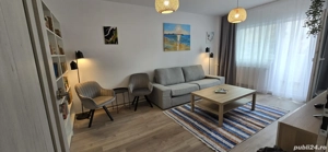 Apartament 3 camere, etaj 2, decomandat, 2 bai, 1982, str Malu Rosu