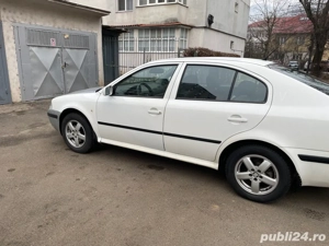 Skoda Octavia 1 - imagine 2