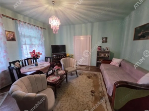 Casa individuala cu 4 camere si curte de 575 mp zona Vasile Milea