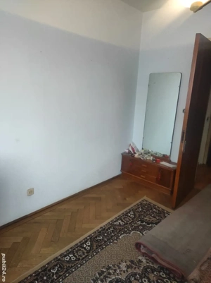 ap 3 camere,boxă,parter înalt,zona licee - imagine 5