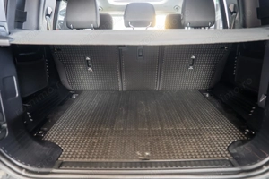 Land Rover Defender D300 3.0d 4x4 MHEV - "Hard Top" - imagine 9