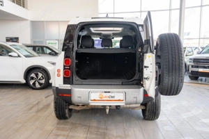 Land Rover Defender D300 3.0d 4x4 MHEV - "Hard Top" - imagine 10