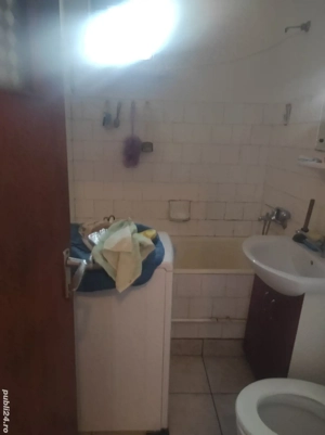 ap 3 camere,boxă,parter înalt,zona licee - imagine 13