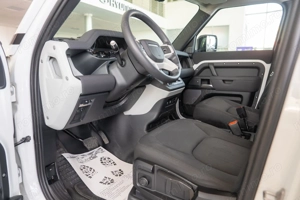 Land Rover Defender D300 3.0d 4x4 MHEV - "Hard Top" - imagine 18