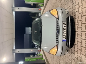 Ford Focus 2002, 1.6 Benzină , Manual  - imagine 3