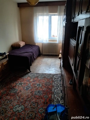 Vand apartament decomandat 3 camere , bucatarie ,2 bai, situat central - imagine 4