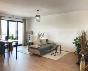 Apartament LUX 2 camere , parcare subteran, zona semi centrala 