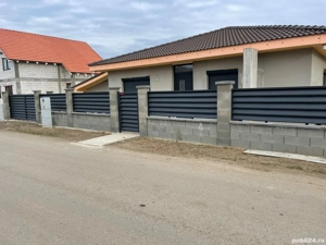 Vând casă individual parter 