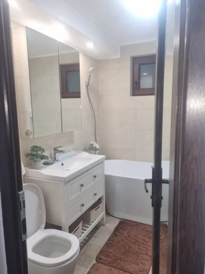 E3, etaj 2, decomandat, renovat, centrala termica - imagine 10