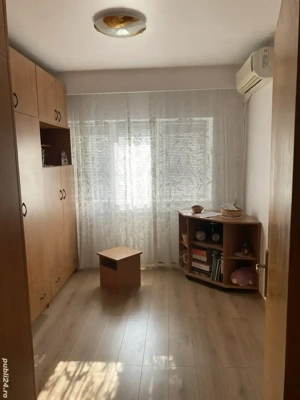 Închiriez apartament decomandat pentru 2 persoane, vis a vis de Mega Mall - imagine 5