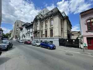 Birou cu personalitate - Universitate - Batistei