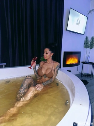 eva.          - imagine 4