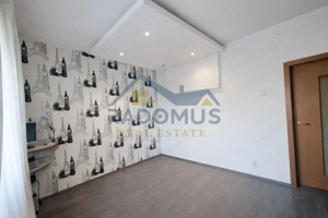 Casă + Spațiu comercial -218 mp utili- Intersecție circulata -Trifazic - imagine 5