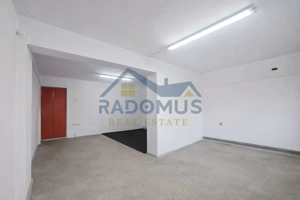 Casă + Spațiu comercial -218 mp utili- Intersecție circulata -Trifazic - imagine 12