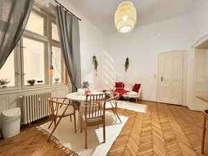 Apartament, spatios etaj 1, vedere in Piata Victoriei - imagine 6