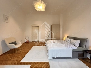 Apartament, spatios etaj 1, vedere in Piata Victoriei - imagine 2