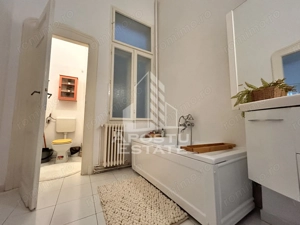 Apartament, spatios etaj 1, vedere in Piata Victoriei - imagine 8