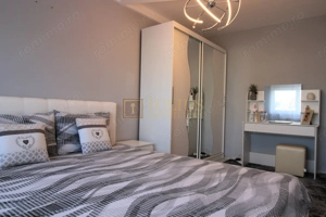 3 camere, clima, bloc anvelopat, Str. Cosminului - Girocului.