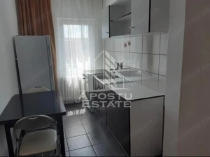 Apartament cu 1 camera decomandat  situat in zona Buziasului - imagine 4