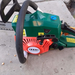 Vând o drujbă folosită 