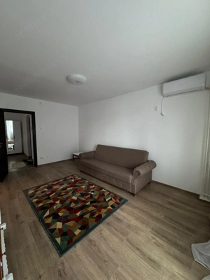 De închiriat apartament 2 camere Piața Sudului