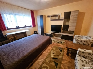 De inchiriat apartament cu 1 camera decomandat  - imagine 4