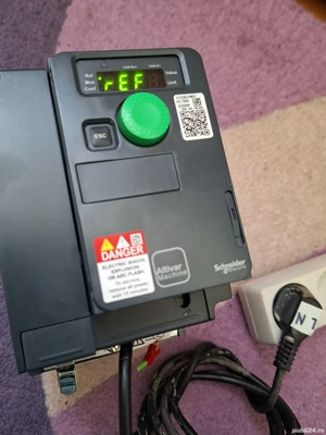 Convertizor frecventa Schneider Altivar 1.5kw-2HP 200-240V ATV320U15M2C intrare monofazat