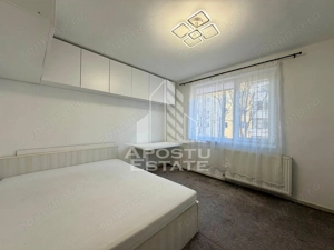 Garsoniera complet renovata, et.2, zona Lipovei