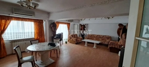 3 Camere de inchiriat DECEBAL  |  100 mp