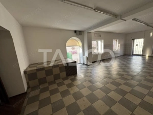 Spatiu comercial de inchiriat la casa 70 mpu la strada Cristian Sibiu