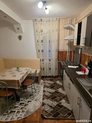 2 camere Cornitoiu p 4 mobilat 350 euro.