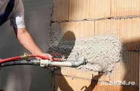 Execut tencuiala mecanizata si sape mecanizate