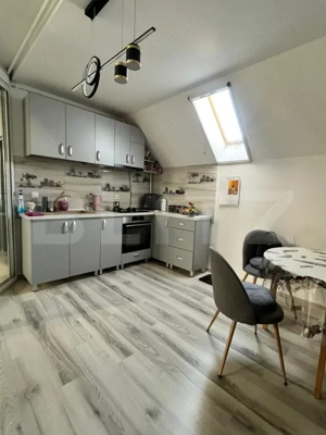 Apartament 2 camere, etaj 3, zona Sud - imagine 2