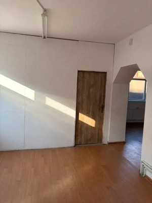 Casa P+1, 350 mp utili, teren 500 mp, zona Craiovita Noua - imagine 10