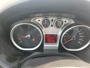 Vând  FORD KUGA Titanium Plus 4x4 - imagine 2