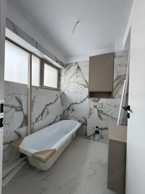  VILE MODERNE ÎN COMPLEX DE CASE ÎNȘIRUITE – STR. EROULUI, CHIAJNA  - imagine 10