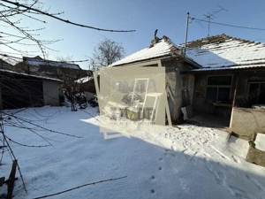 Casa cu 3 camere si 325 mp teren in Trei Stejari