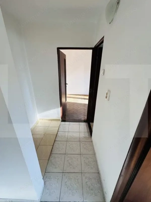 Apartament cu priveliste, 3 camere in Micalaca - imagine 4