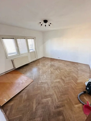 Apartament cu priveliste, 3 camere in Micalaca - imagine 8