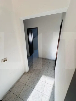 Apartament cu priveliste, 3 camere in Micalaca - imagine 7