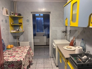 Apartament 2 camere zona Micro 12 - imagine 2