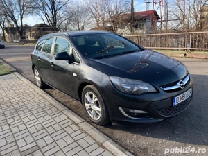Opel Astra J 1,7 diesel - imagine 3