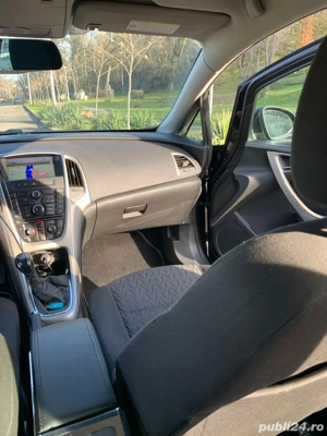 Opel Astra J 1,7 diesel - imagine 4