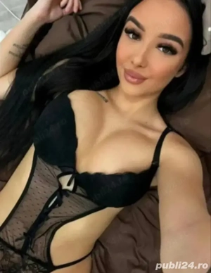 2 fete te aștept servicii totale 